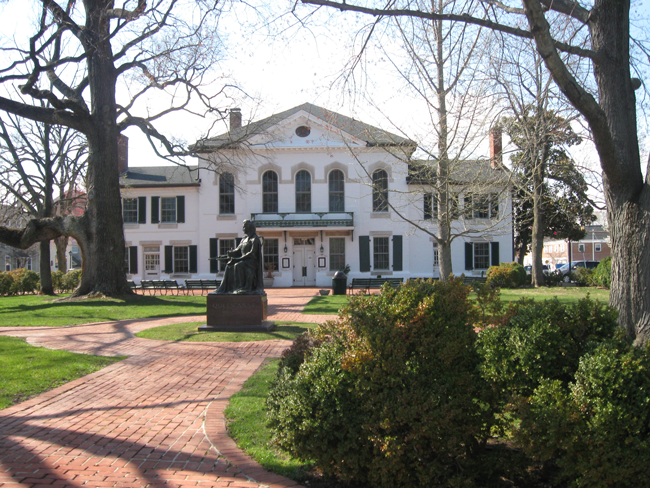 the oldest courthouse in maryland